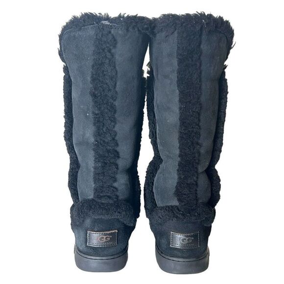 UGG Boots Sundance Waterproof Black SUEDE Leather Fur SHEEPSKIN BOOTS SZ 9 - Picture 3 of 9